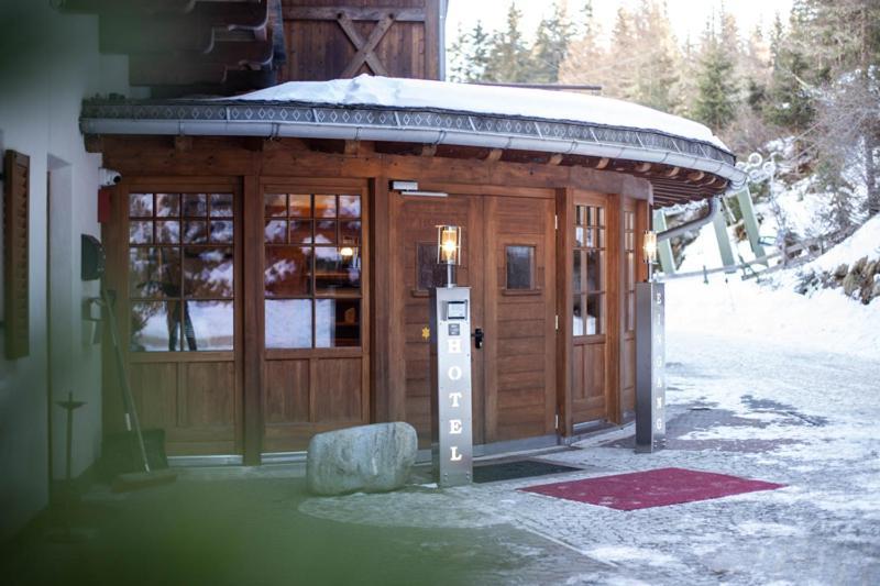 Skihotel Weiberhimmel ウルティモ エクステリア 写真