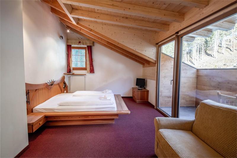 Skihotel Weiberhimmel ウルティモ エクステリア 写真